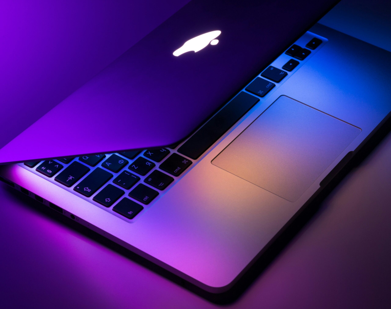 dmitry-chernyshov-mP7aPSUm7aE-unsplash