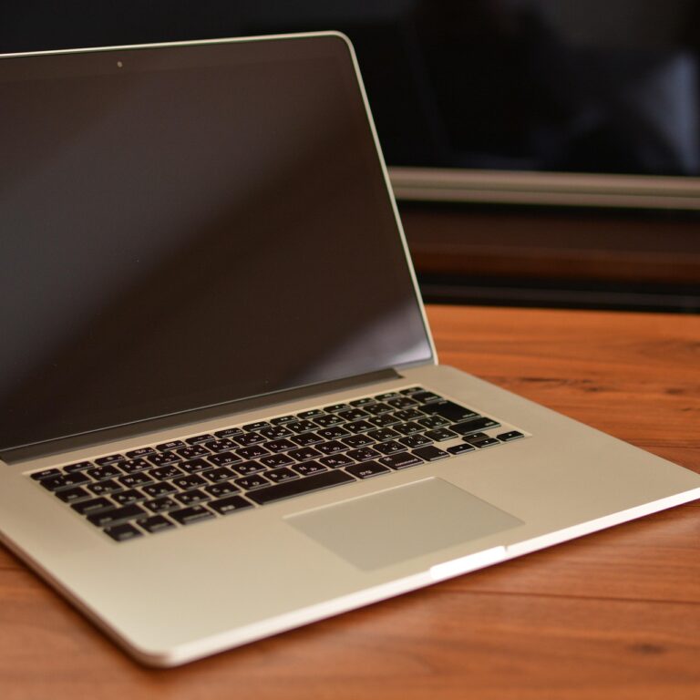 it-studio-mac-1108183_1920